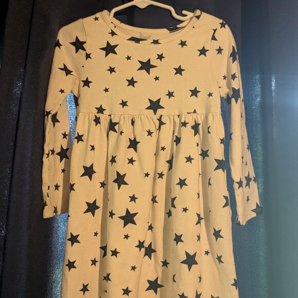 Wonder Nation Girls Dress 4T – Long Sleeve Black Star Print on Cream - Picture 1 of 2